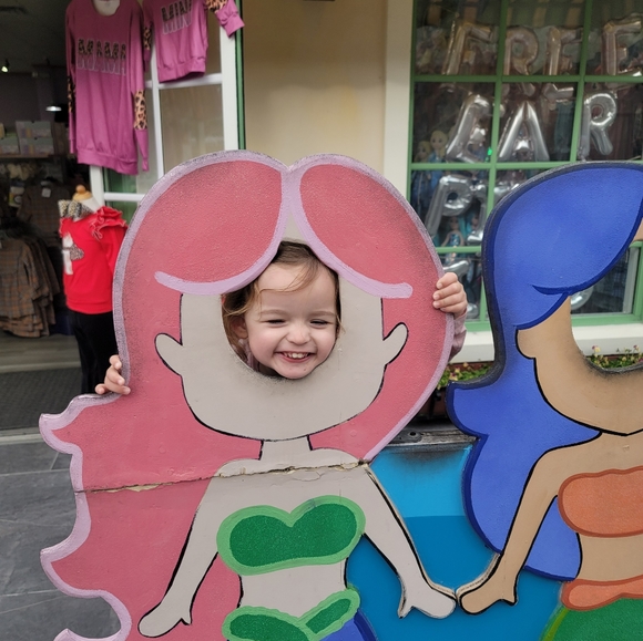 Meet your Posher, Maria christie - Picture 1 of 1